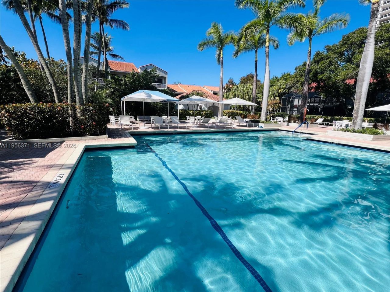 3640 Yacht Club Dr , Unit 609, Aventura, FL 33180 Photo