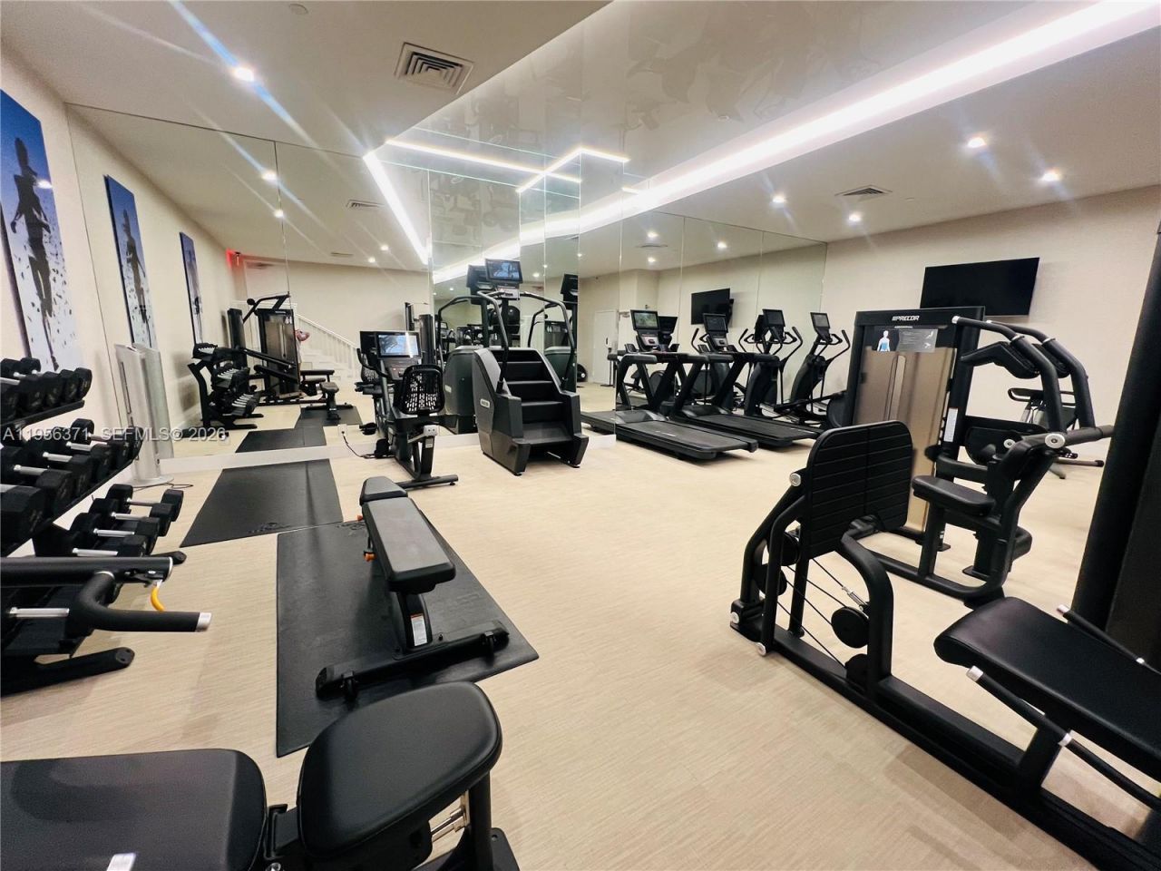 3640 Yacht Club Dr , Unit 609, Aventura, FL 33180 Photo