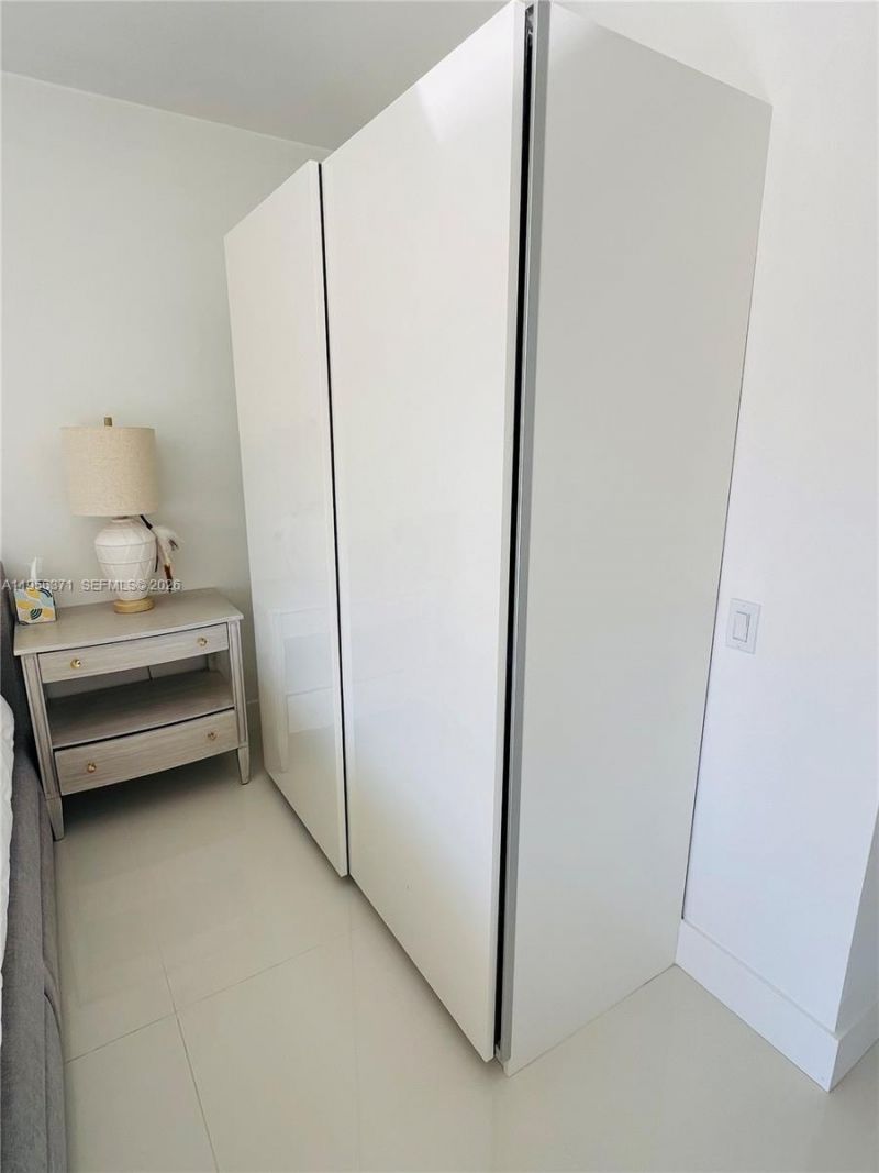 3640 Yacht Club Dr , Unit 609, Aventura, FL 33180 Photo