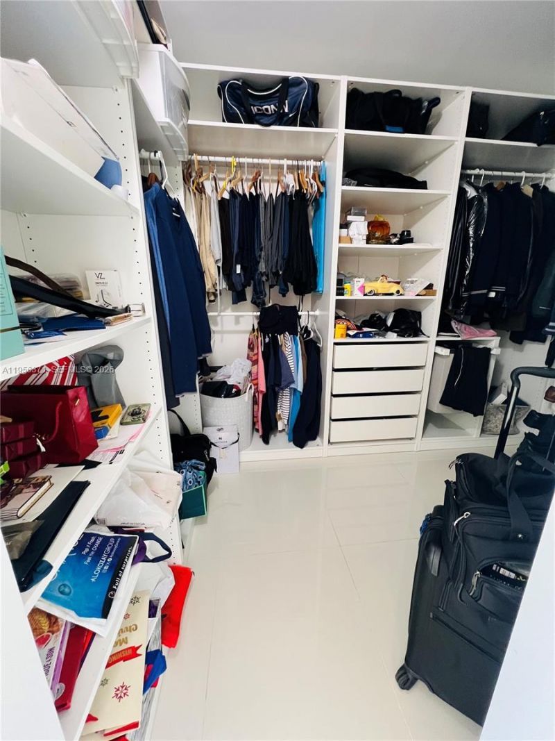 3640 Yacht Club Dr , Unit 609, Aventura, FL 33180 Photo