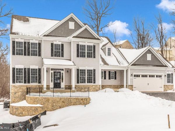 112 WHIRLAWAY DR., WESTMINSTER, MD 21157