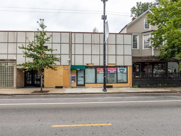 2148 W Belmont Avenue, Chicago, IL 60618