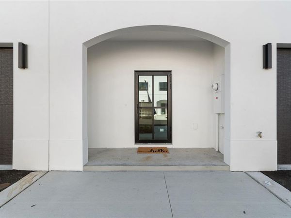 4352 CAMBIO GARDENS COURT, TAMPA, FL 33610