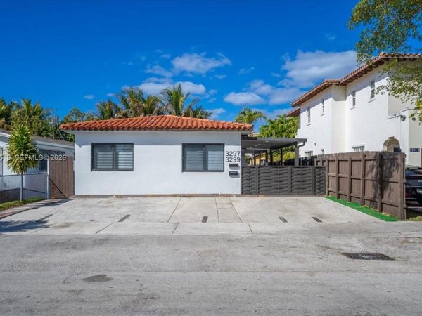 3297 SW 26th St, Miami, FL 33133