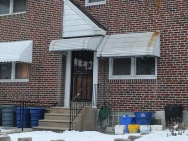 219 STEARLY, PHILADELPHIA, PA 19111