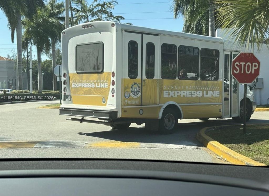 Please Call For Address, Unit J610, Aventura, FL 33160 Photo