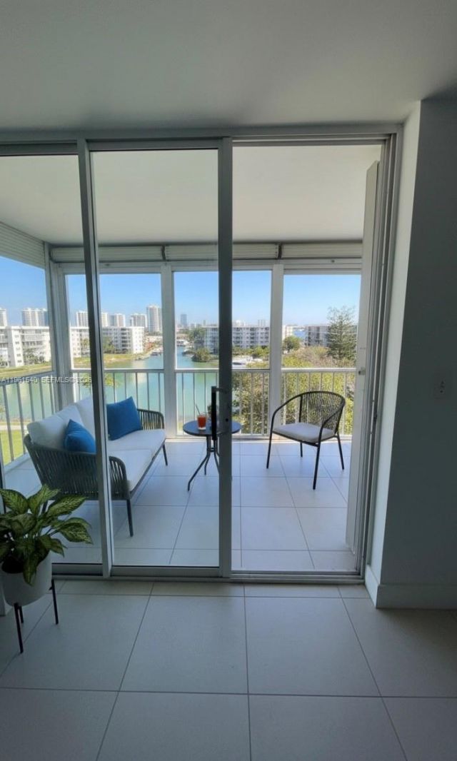 Please Call For Address, Unit J610, Aventura, FL 33160 Photo