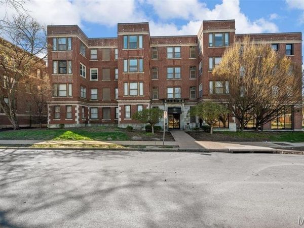 5696 Kingsbury Avenue, Unit 406, St Louis, MO 63112