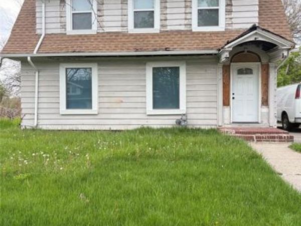 5594 Greenway Street, Detroit, MI 48204