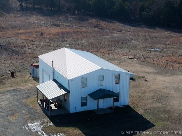 7075 E 303 Road, Porum, OK 74455
