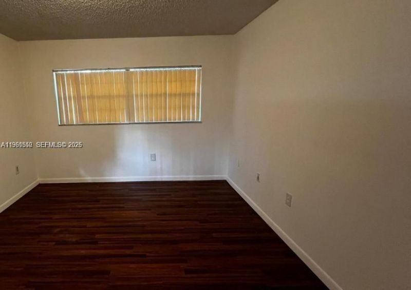 18965 NW 62nd Ave, Unit 202, Hialeah, FL 33015 Photo