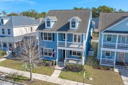 1044 Oak Bluff Avenue photo 4