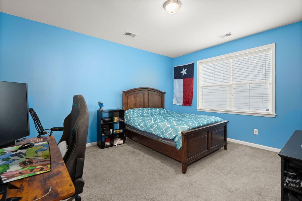 1044 Oak Bluff Avenue Photo 34