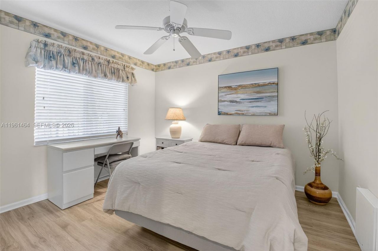 12540 Majesty Cir, Unit 208, Boynton Beach, FL 33437 Photo