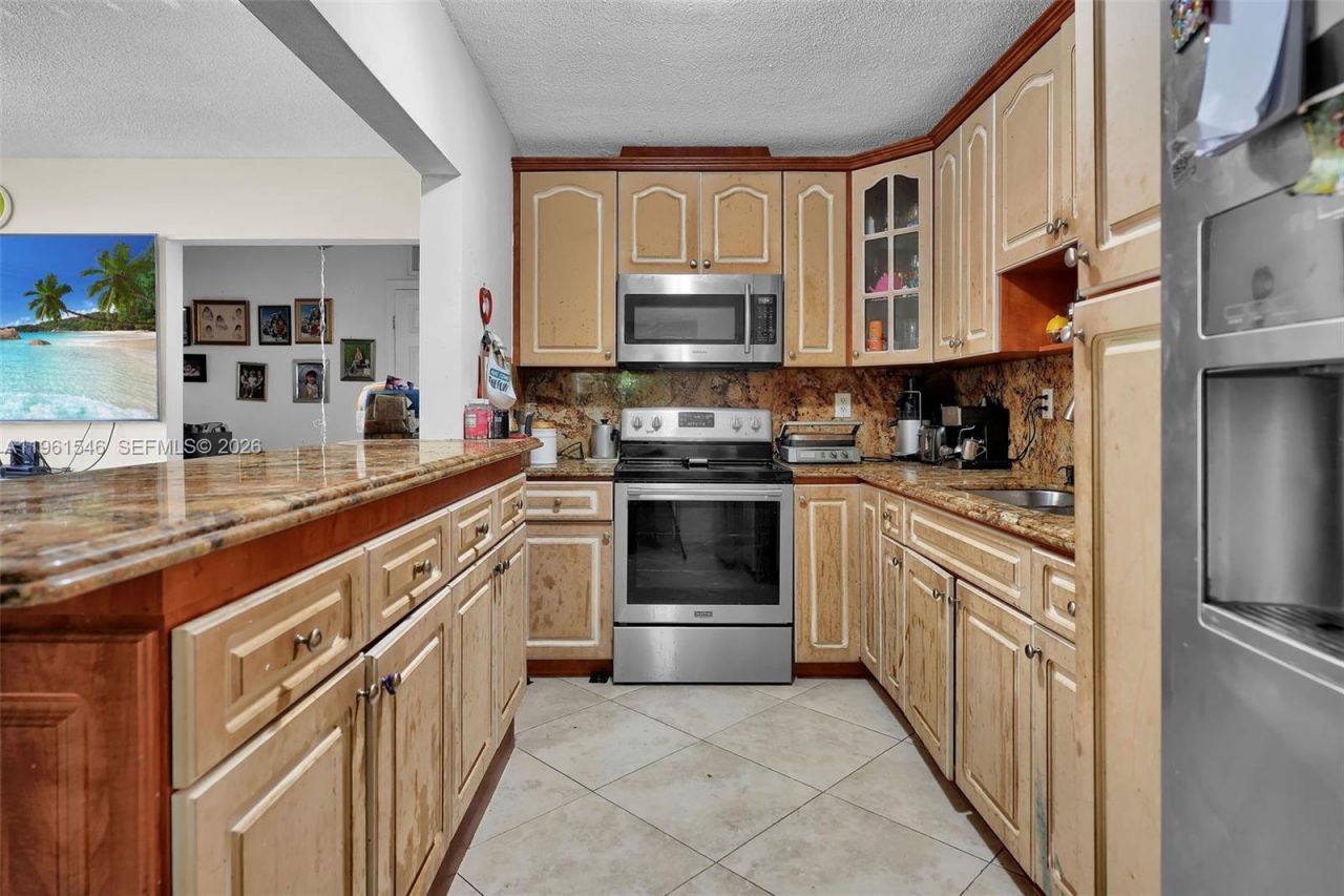 2821 SW 65th Ave, Miami, FL 33155 Photo