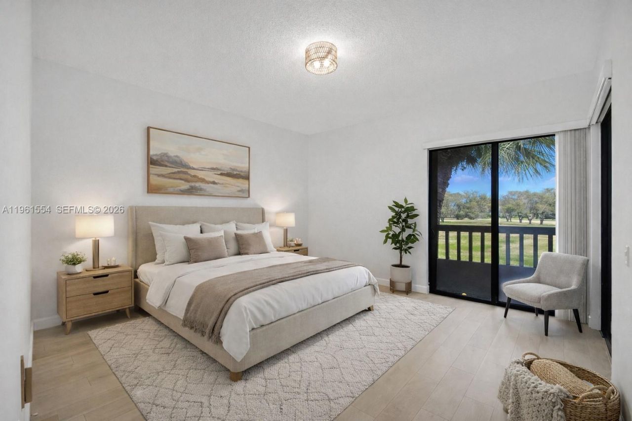 7460 La Paz Blvd, Unit 202, Boca Raton, FL 33433 Photo