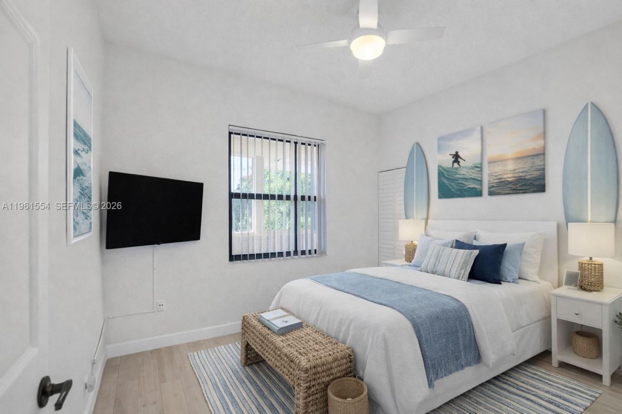 7460 La Paz Blvd, Unit 202, Boca Raton, FL 33433 Photo