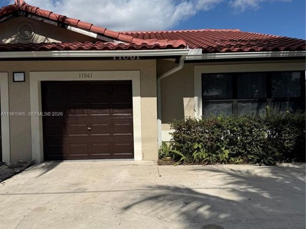 11061 NW 39th St , Unit 1, Coral Springs, FL 33065