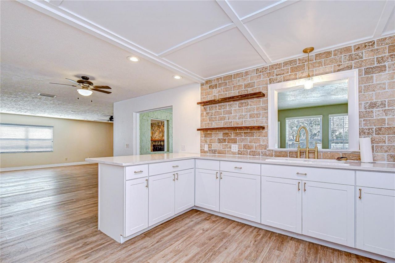 2524 Victarra Circle, Lutz, FL 33559 Photo