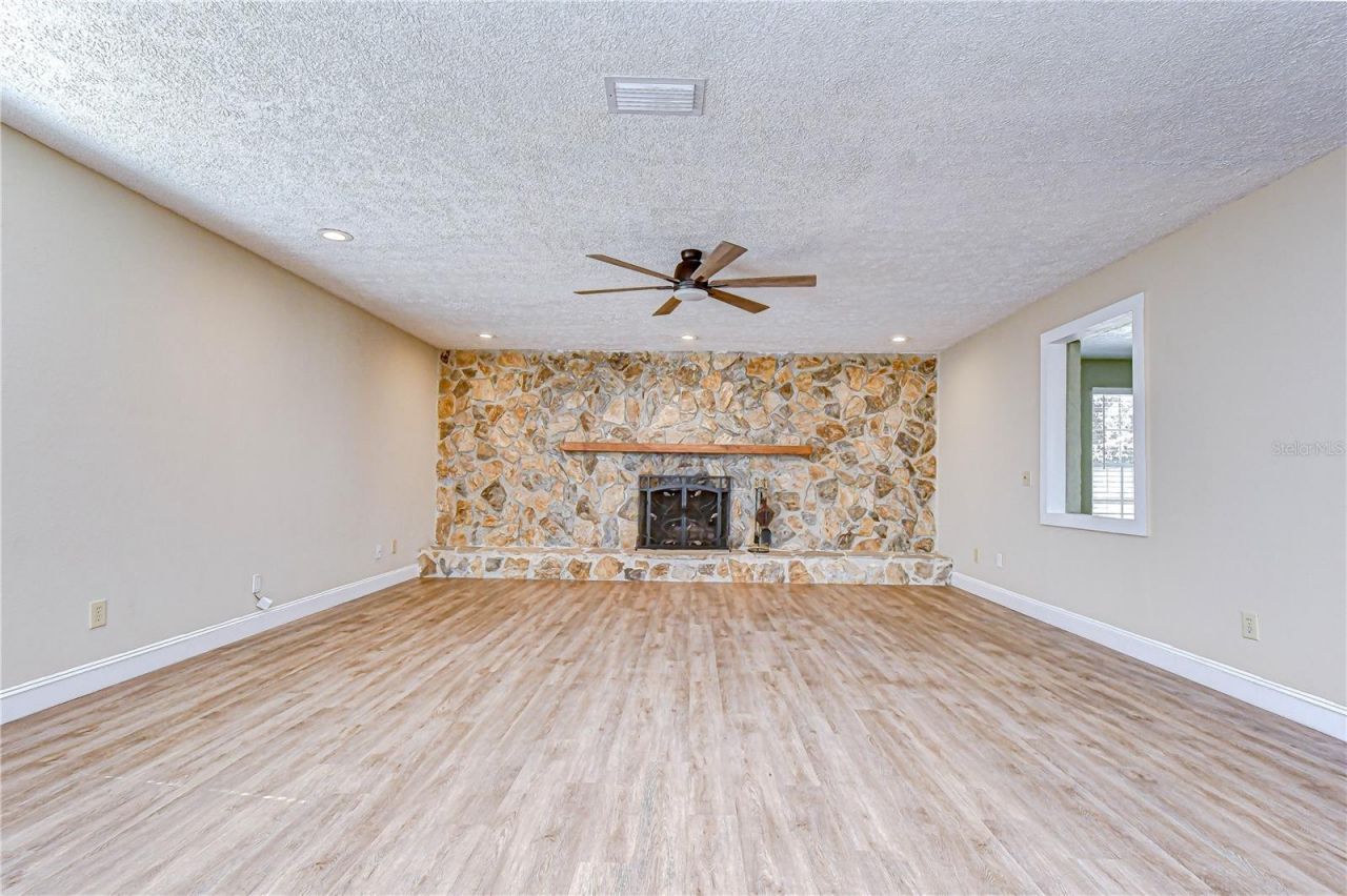 2524 Victarra Circle, Lutz, FL 33559 Photo