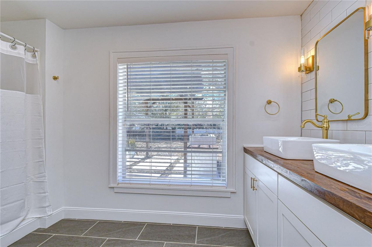 2524 Victarra Circle, Lutz, FL 33559 Photo