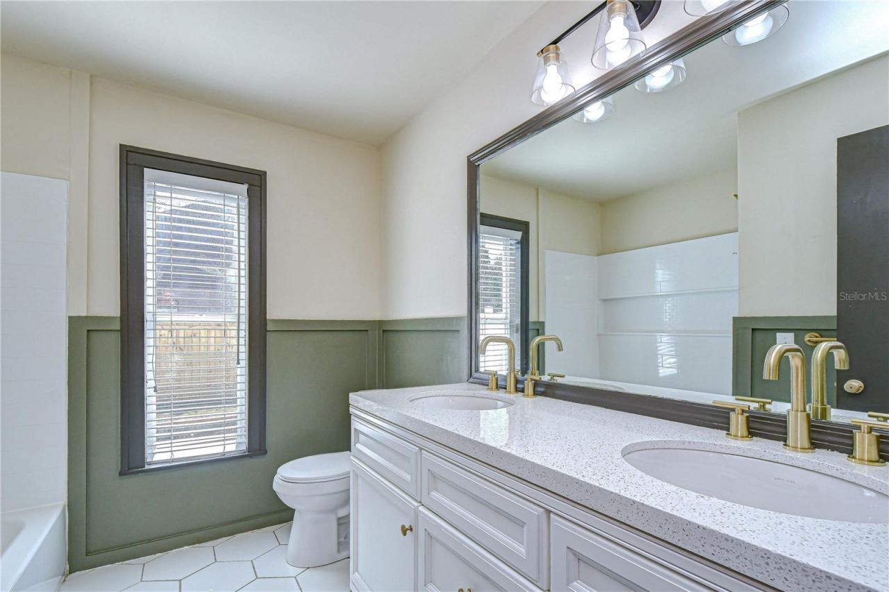 2524 Victarra Circle, Lutz, FL 33559 Photo