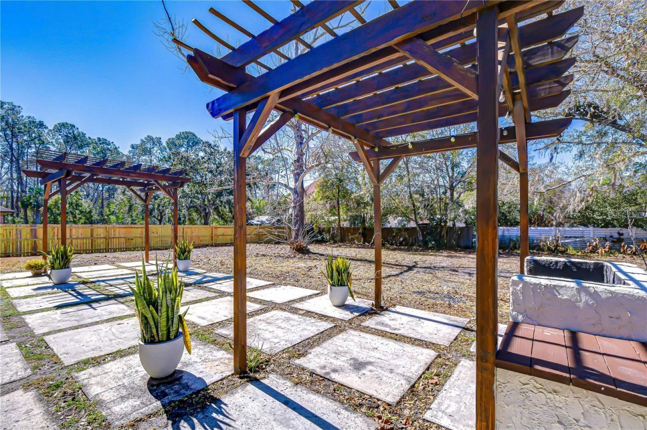 2524 Victarra Circle, Lutz, FL 33559 Photo