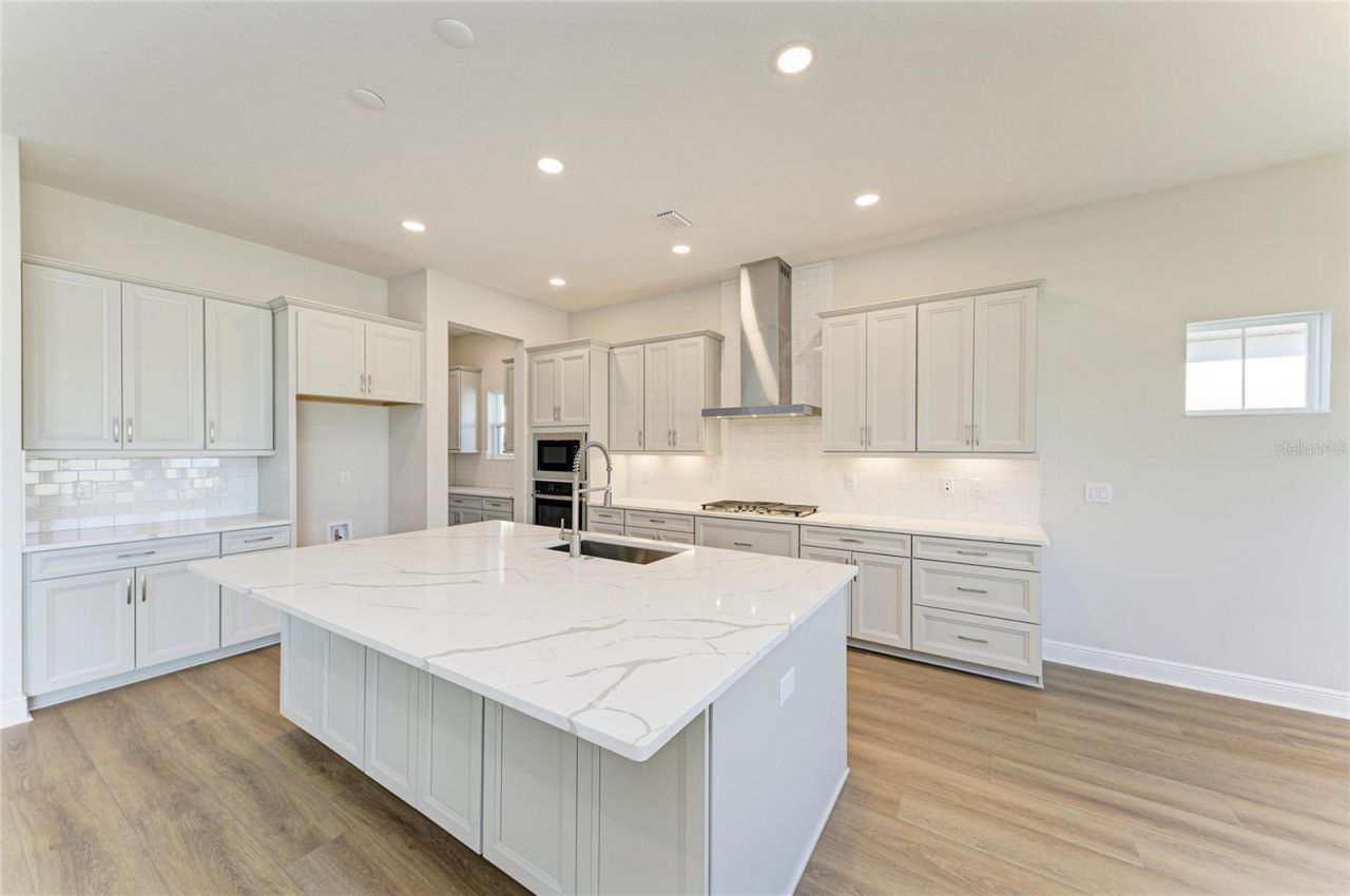 10858 Spring Sapling Circle, Parrish, FL 34219 Photo