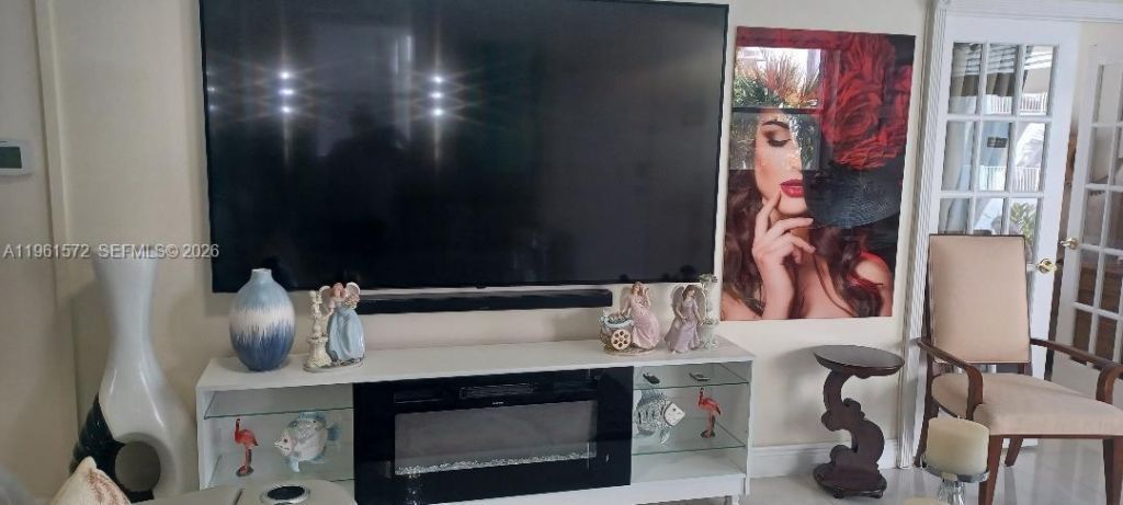 1801 S Treasure Dr, Unit 222, North Bay Village, FL 33141 Photo