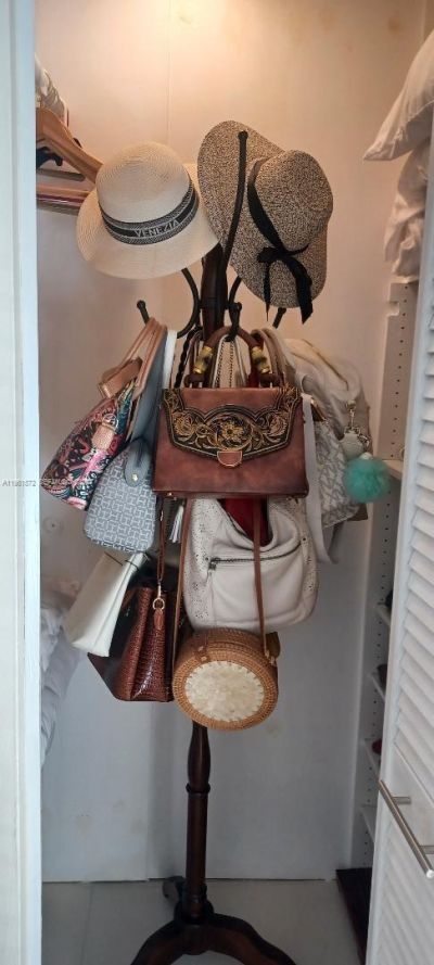 1801 S Treasure Dr, Unit 222, North Bay Village, FL 33141 Photo