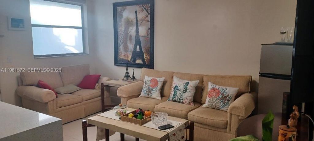 1801 S Treasure Dr, Unit 222, North Bay Village, FL 33141 Photo