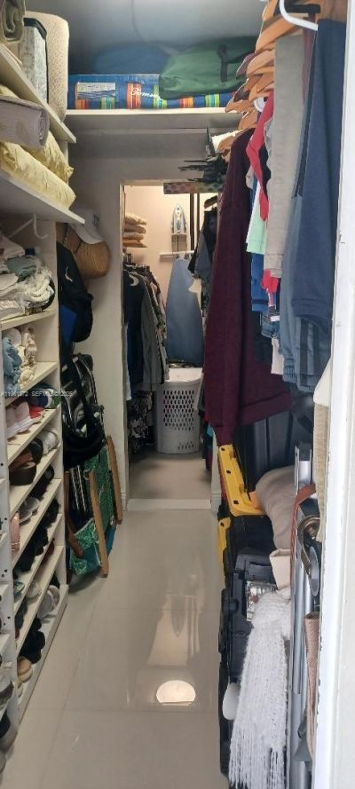 1801 S Treasure Dr, Unit 222, North Bay Village, FL 33141 Photo