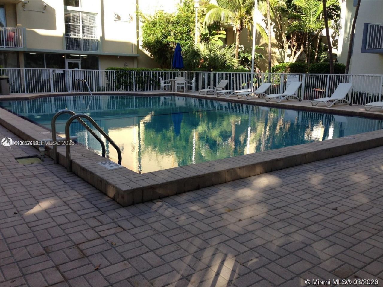 1801 S Treasure Dr, Unit 222, North Bay Village, FL 33141 Photo
