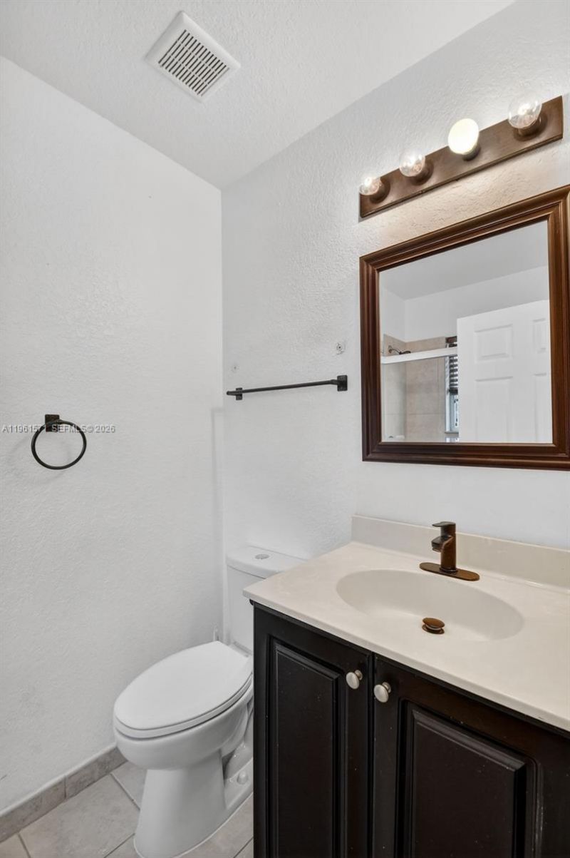 4206 Napoli Lake Dr, Riviera Beach, FL 33410 Photo