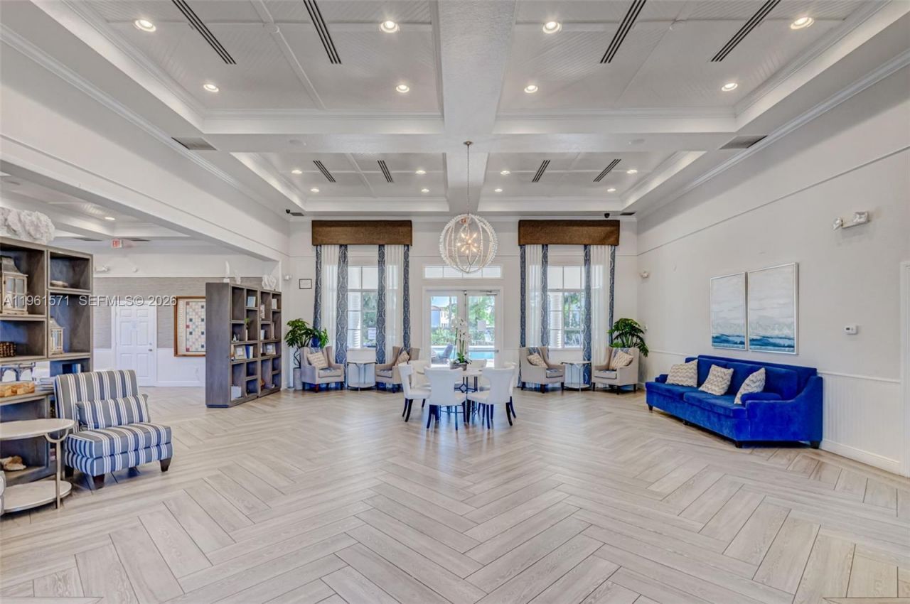 4206 Napoli Lake Dr, Riviera Beach, FL 33410 Photo