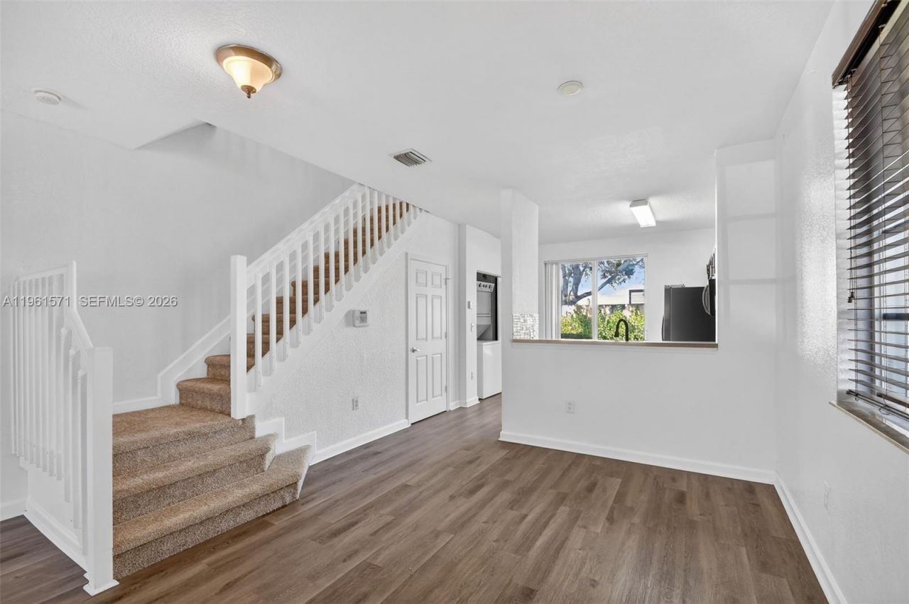 4206 Napoli Lake Dr, Riviera Beach, FL 33410 Photo