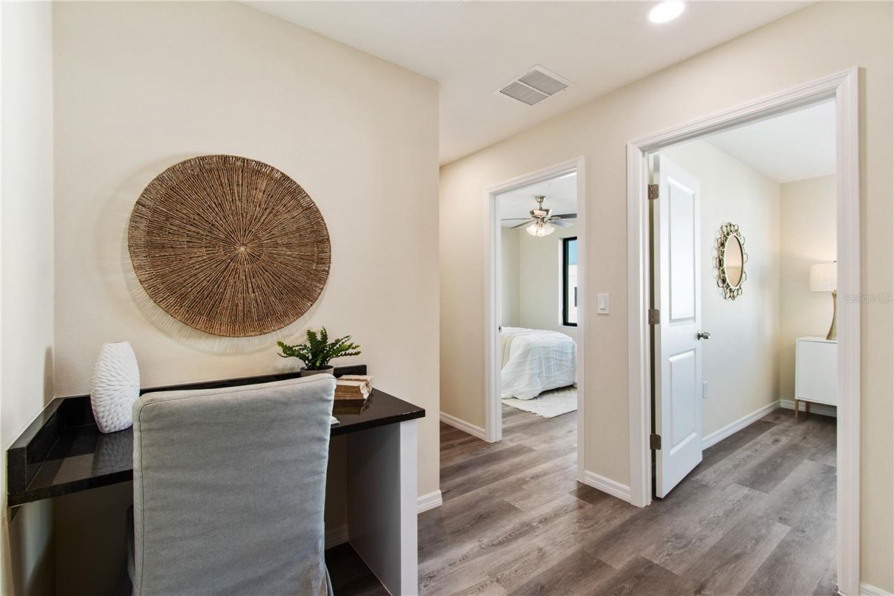 4346 Cambio Gardens Court, Tampa, FL 33610 Photo