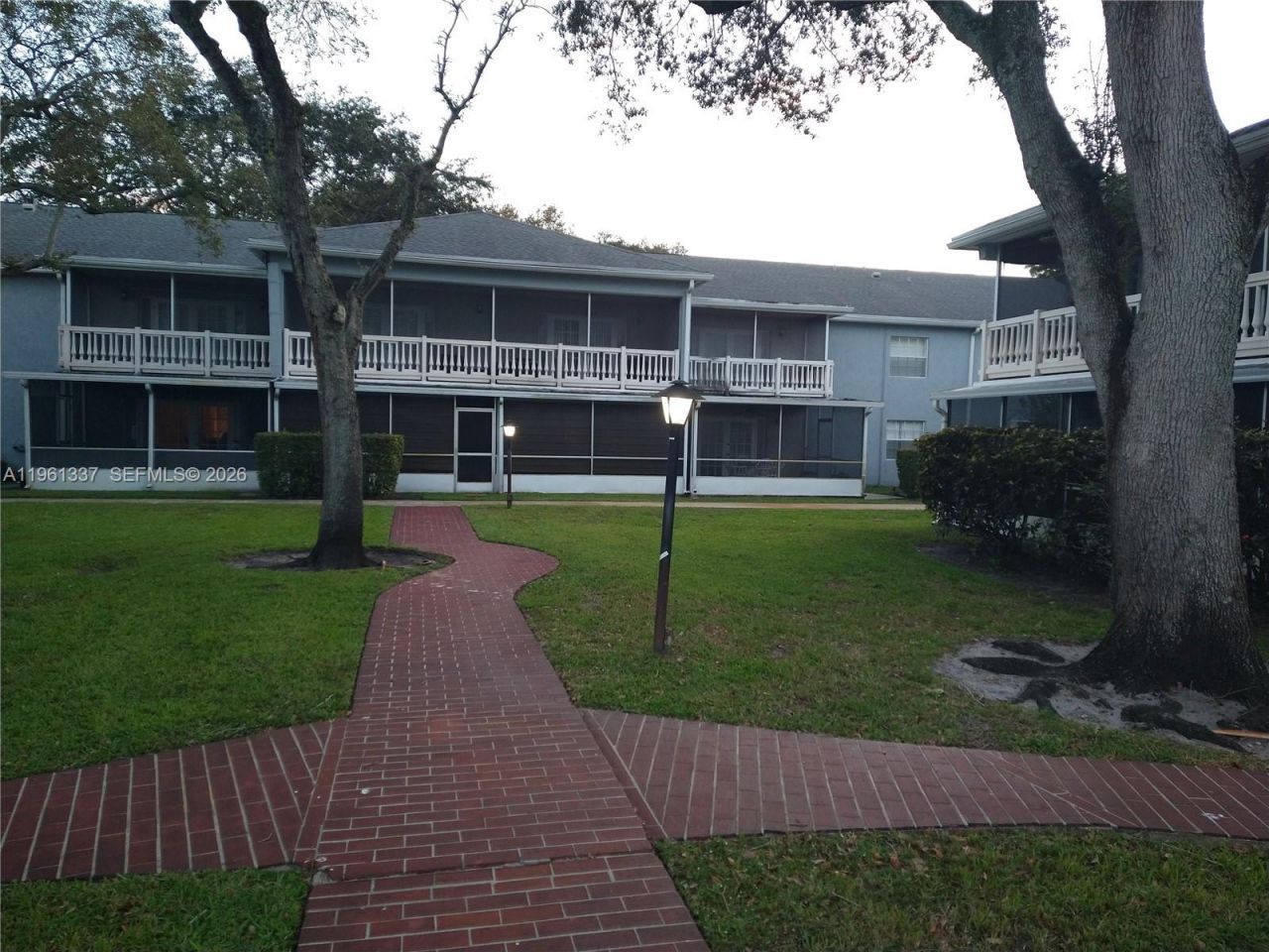 7554 Stirling Rd, Unit 105, Davie, FL 33024 Photo