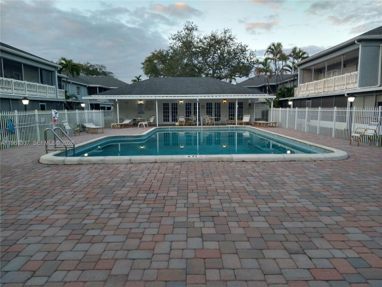 7554 Stirling Rd, Unit 105, Davie, FL 33024 Photo