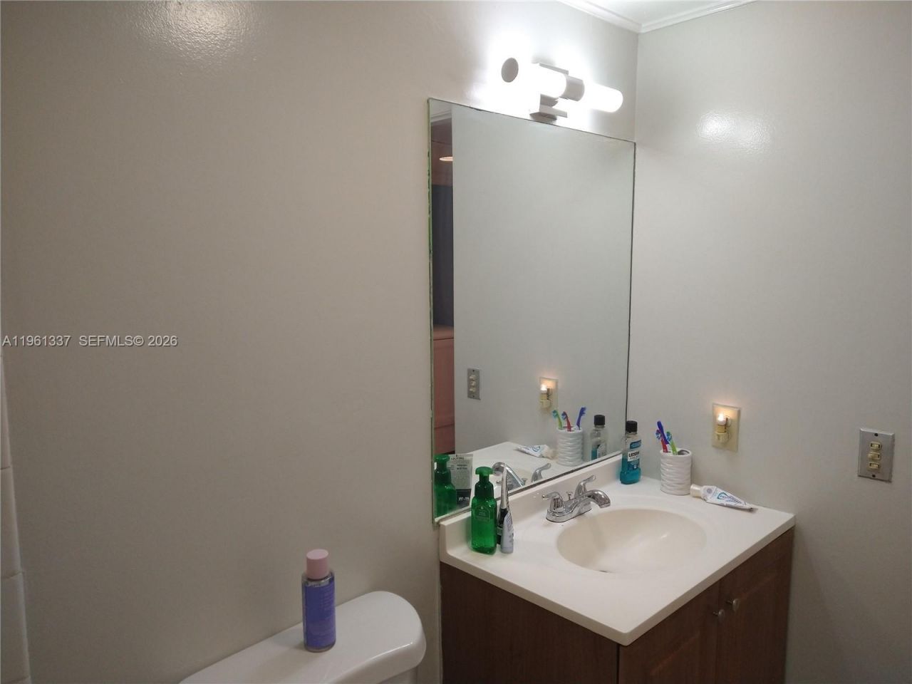 7554 Stirling Rd, Unit 105, Davie, FL 33024 Photo