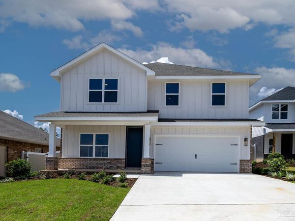 5937 Grayton Park Ln, Pace, FL 32571