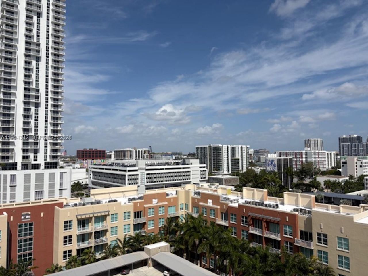 2000 N Bayshore Dr, Unit 1402, Miami, FL 33137 Photo