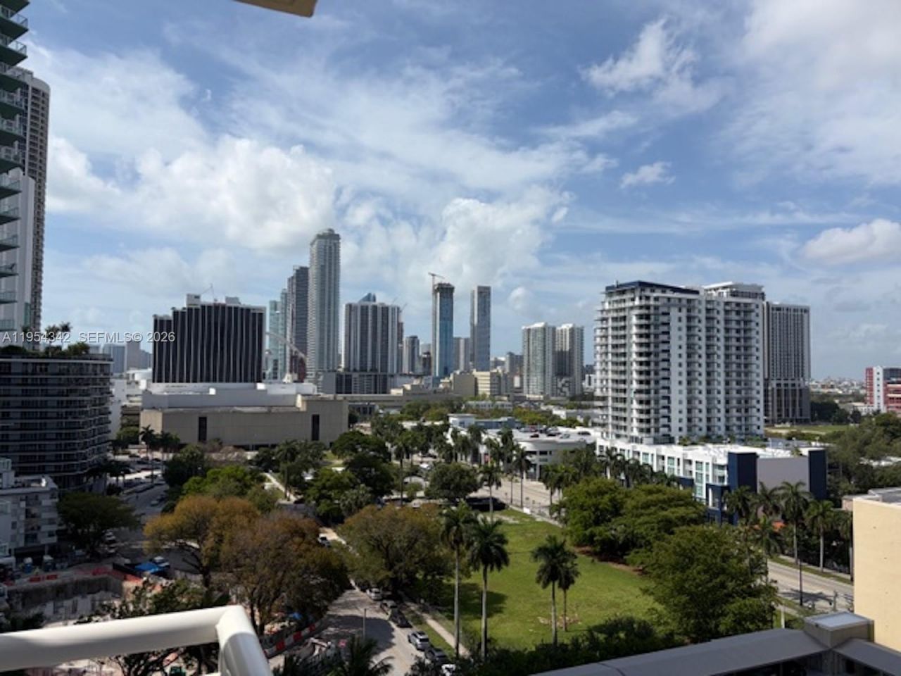 2000 N Bayshore Dr, Unit 1402, Miami, FL 33137 Photo