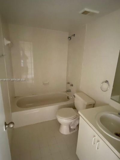 8560 SW 212th St, Unit 305, Cutler Bay, FL 33189 Photo