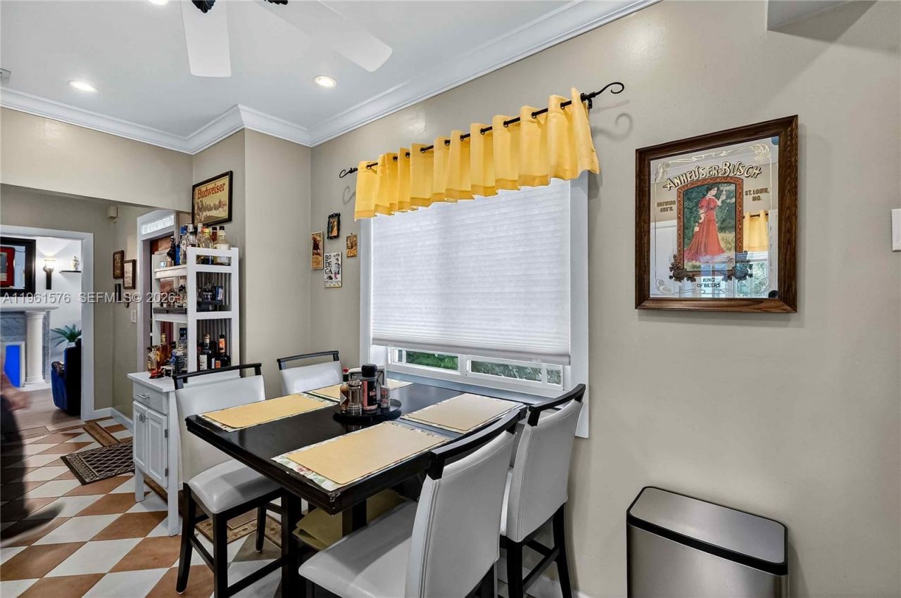 3719 Sheridan Ave, Miami Beach, FL 33140 Photo