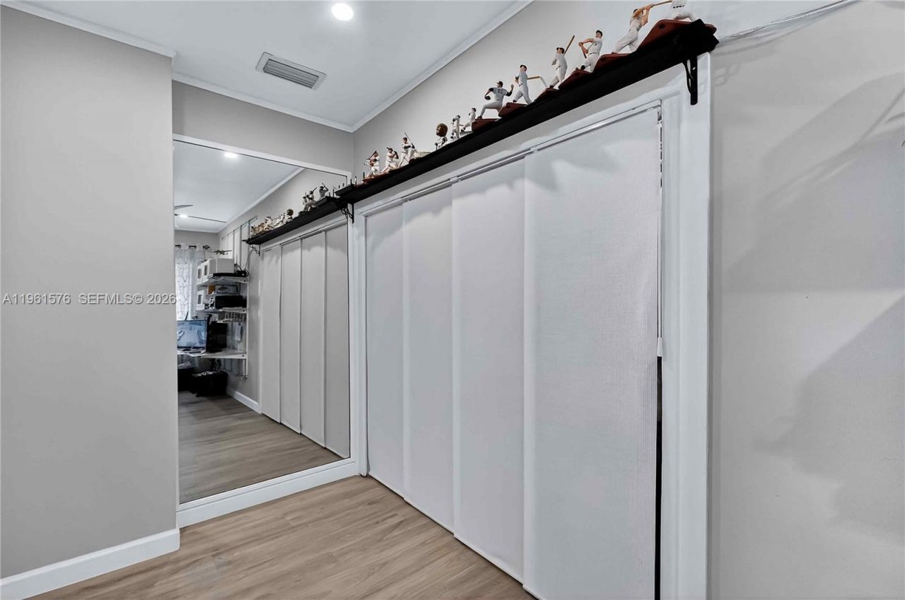 3719 Sheridan Ave, Miami Beach, FL 33140 Photo