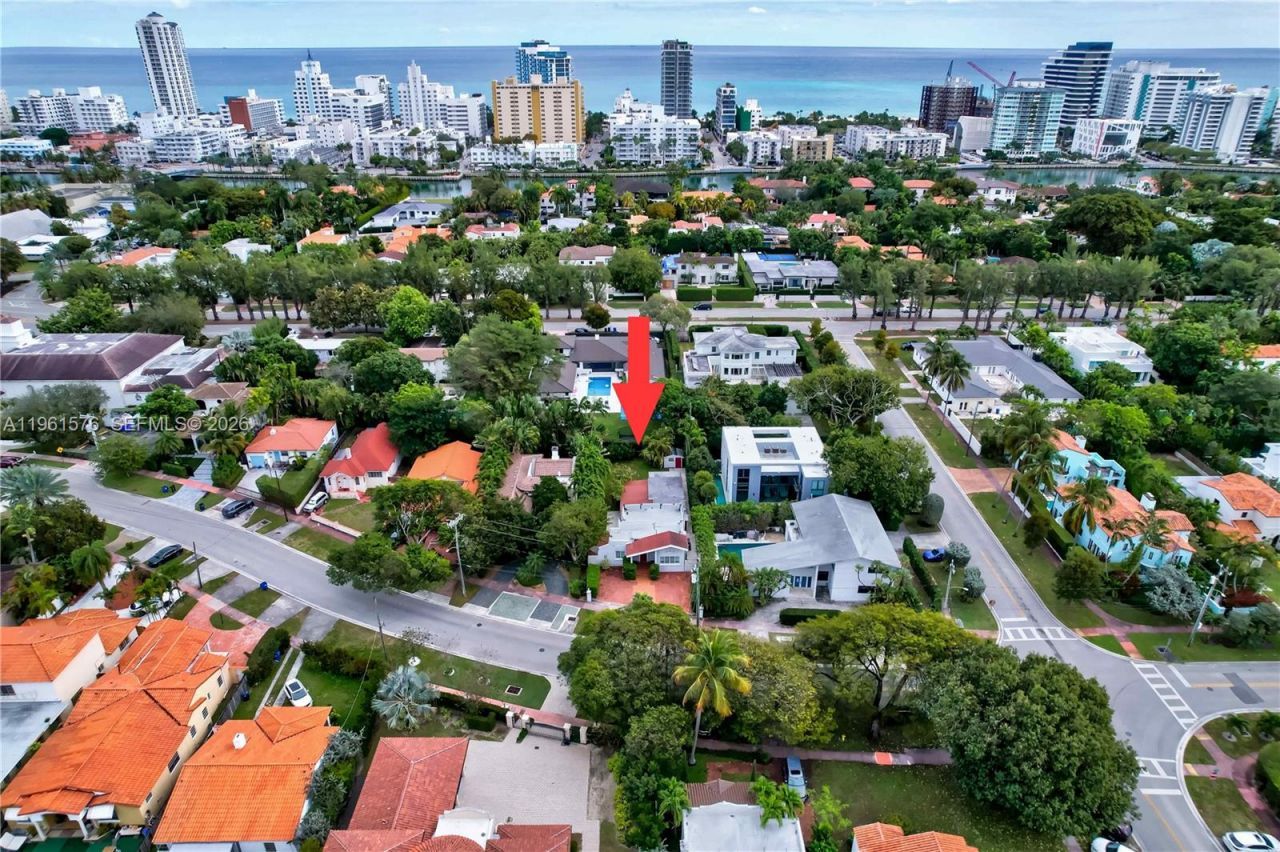 3719 Sheridan Ave, Miami Beach, FL 33140 Photo