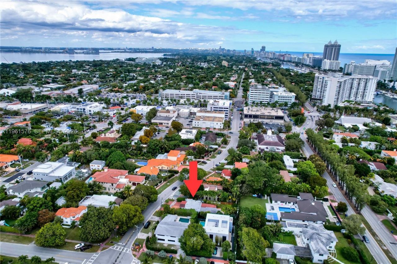 3719 Sheridan Ave, Miami Beach, FL 33140 Photo