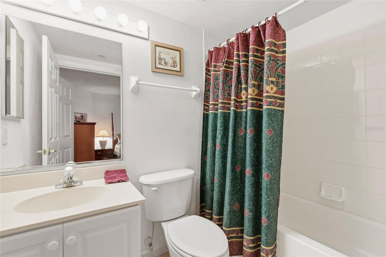 426 Bouchelle Drive, Unit 301, New Smyrna Beach, FL 32169 Photo