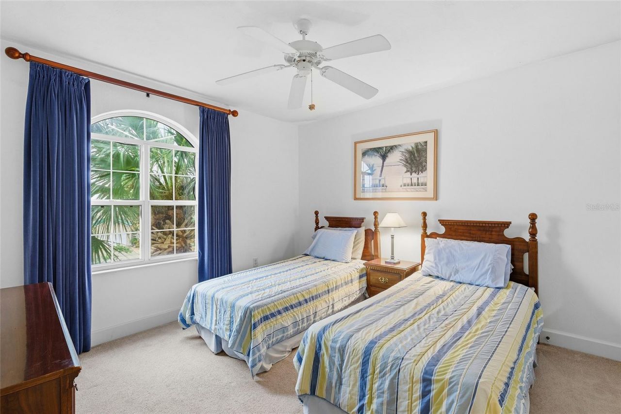 426 Bouchelle Drive, Unit 301, New Smyrna Beach, FL 32169 Photo